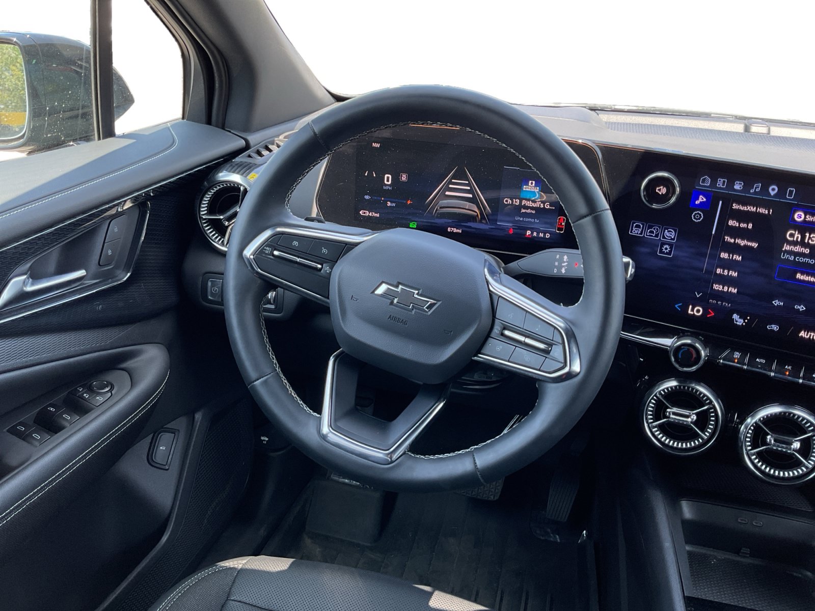 Used 2026 Chevrolet Blazer EV LT FWD image 11