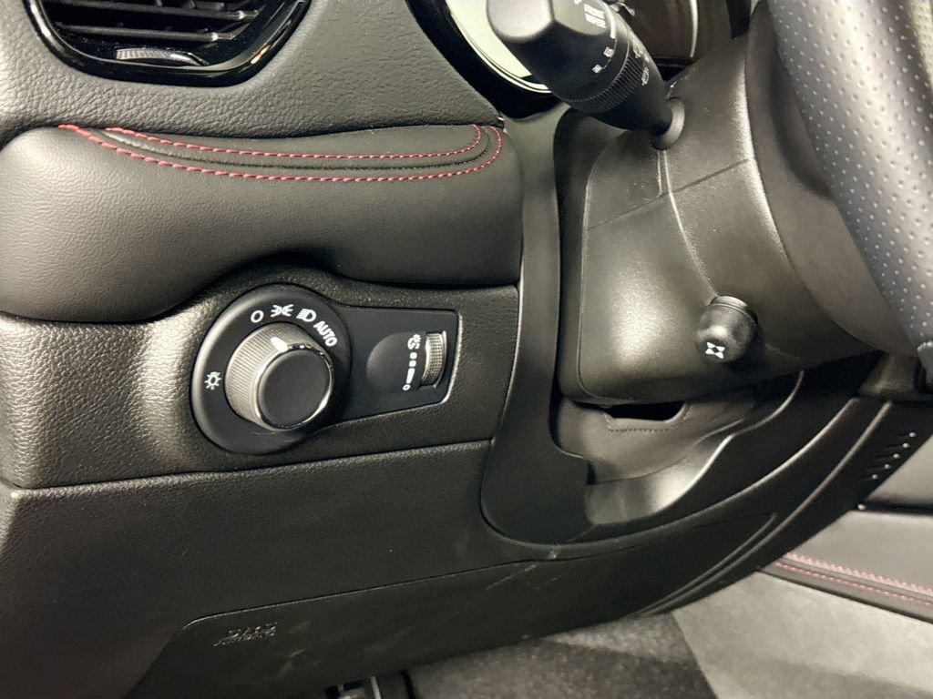 Used 2024 Dodge Durango R/T AWD/4WD image 24