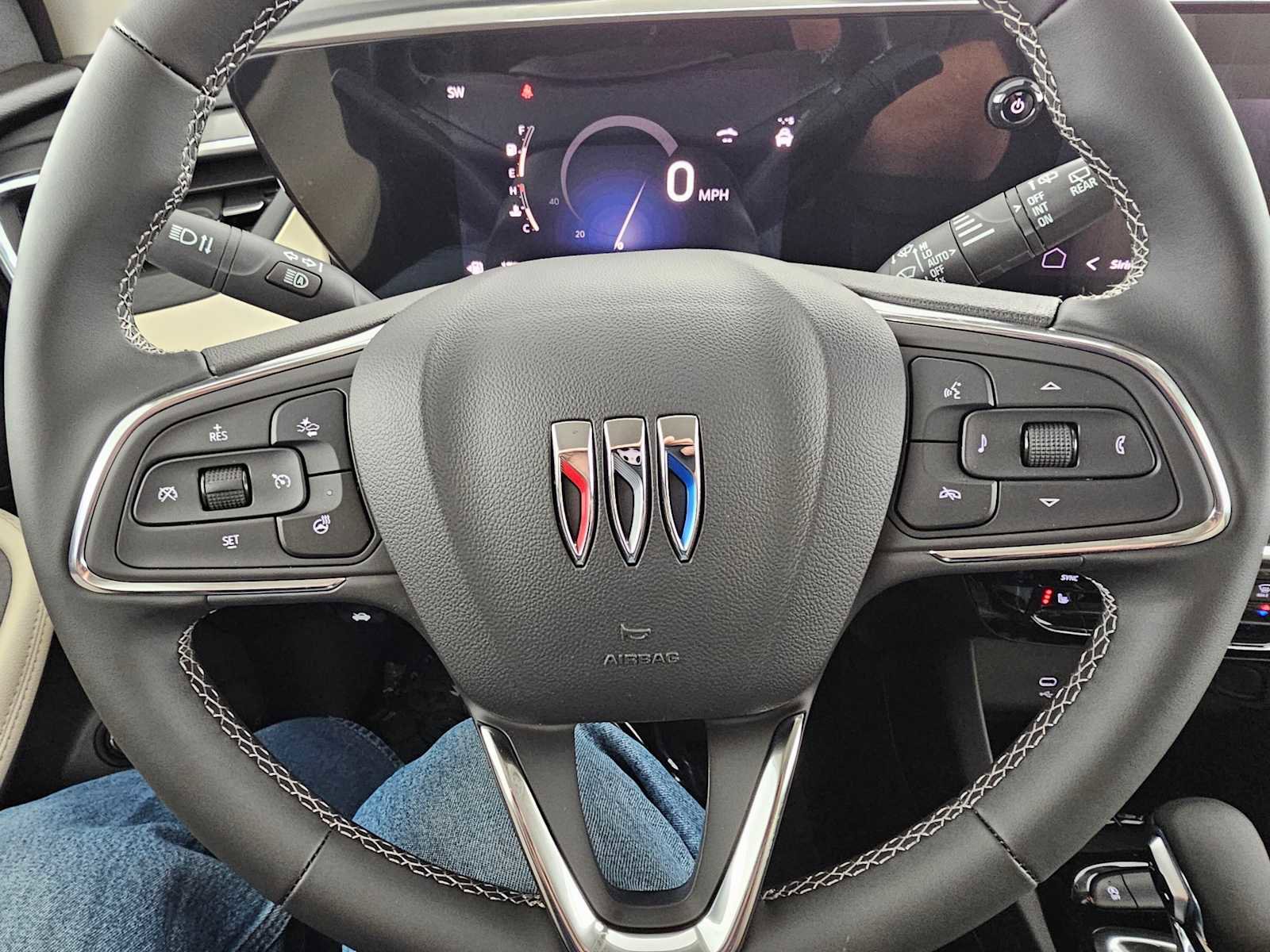 New 2025 Buick Encore GX Avenir w/ Avenir Technology Package image 21