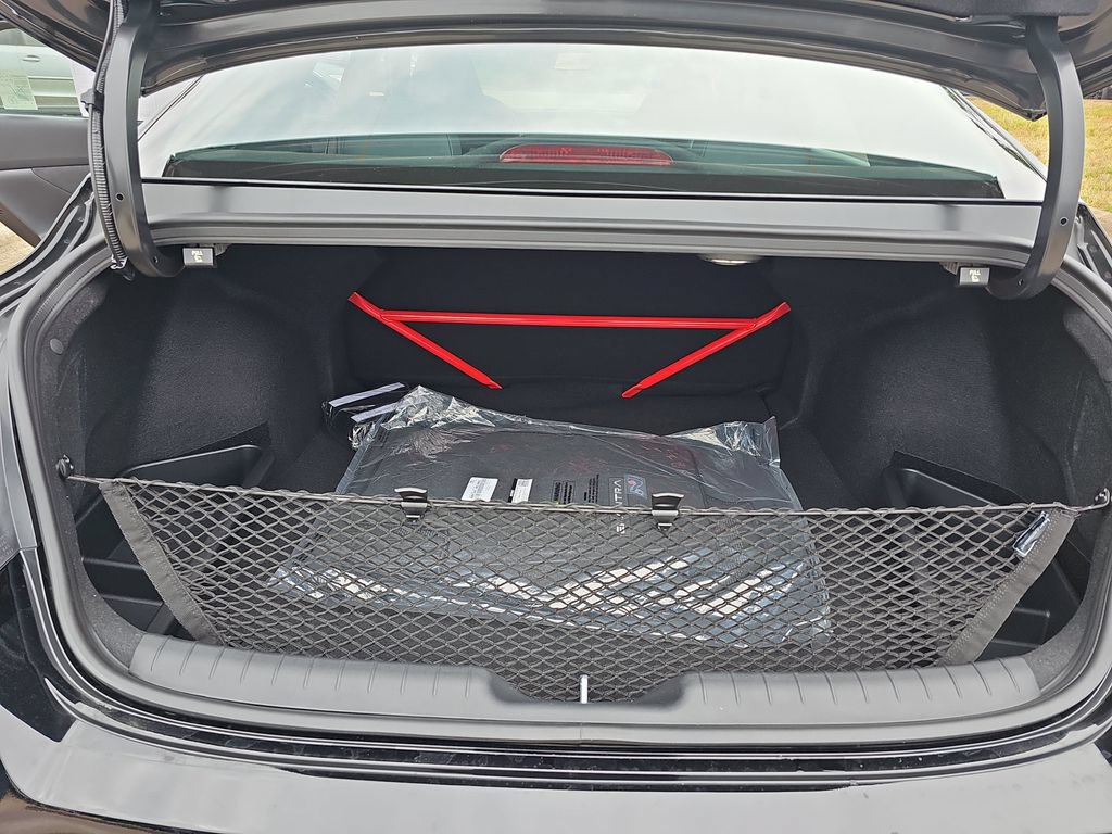 New 2026 Hyundai Elantra N FWD image 12