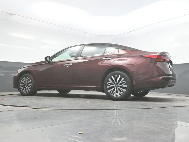 Used 2024 Nissan Altima 2.5 SV image 36