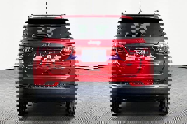 New 2026 Jeep Compass Latitude image 5