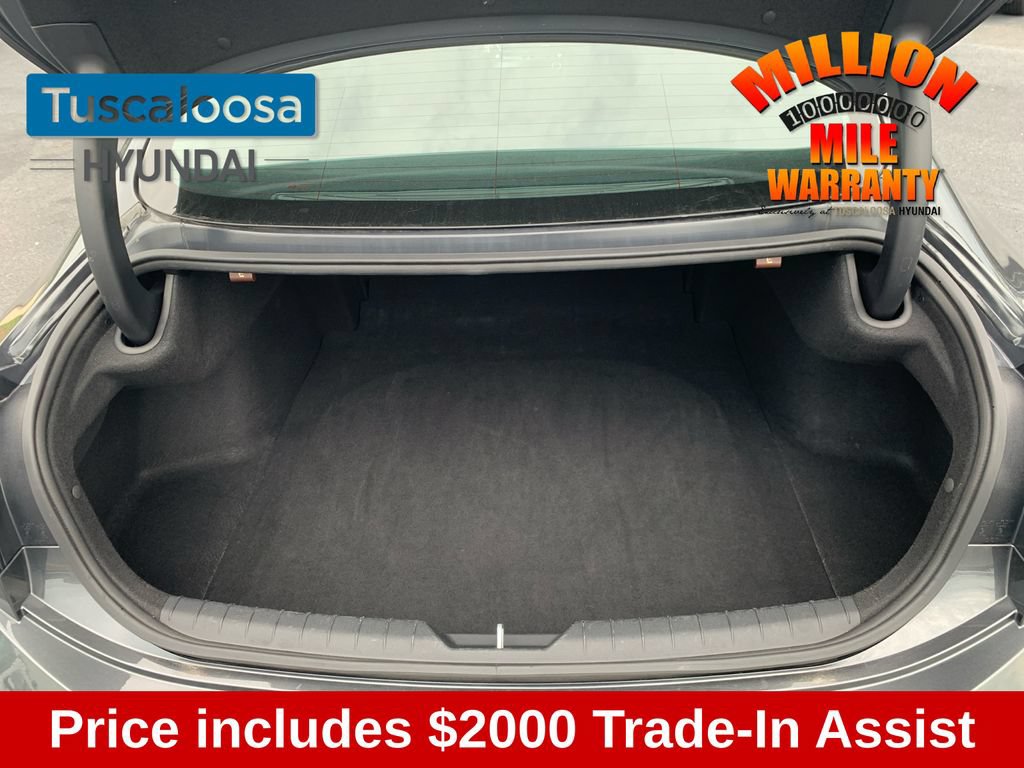 Used 2025 Hyundai Sonata SEL FWD image 10