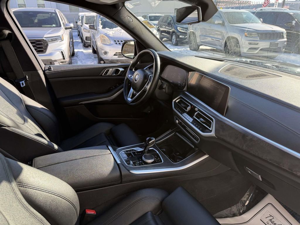 Used 2022 BMW X5 xDrive45e image 14