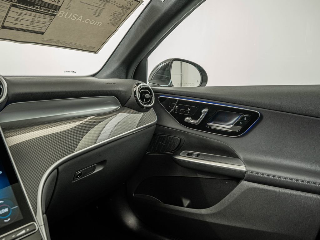 New 2026 Mercedes-Benz GLC 300 4MATIC image 26