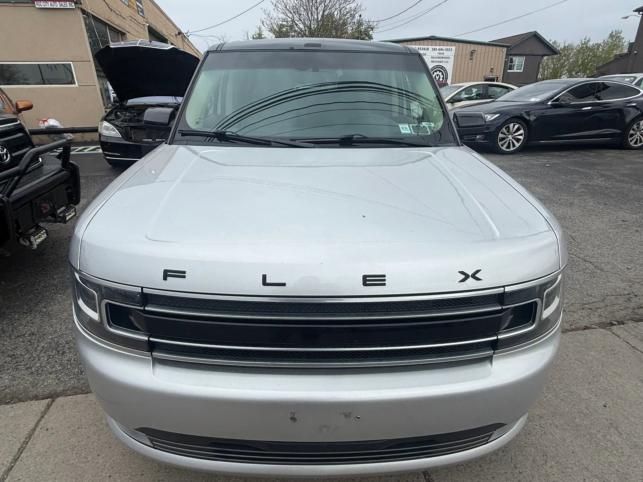 Used 2017 Ford Flex Limited w/ Limited Appearance Package AWD/4WD image 11