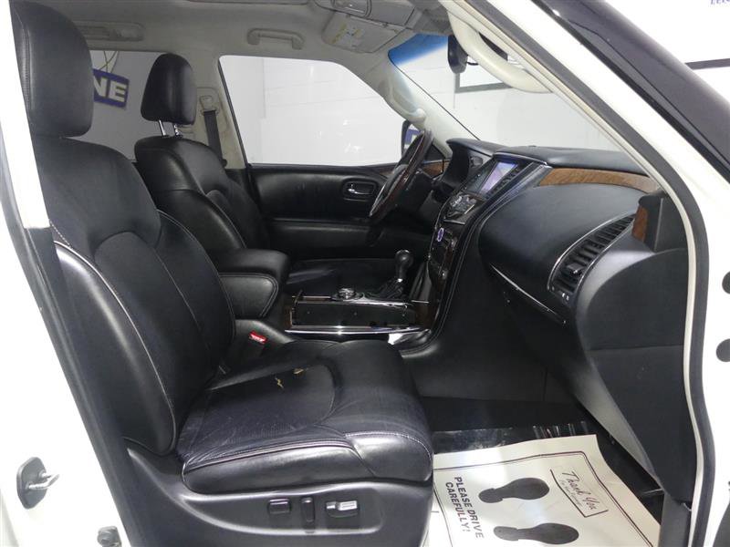 Used 2017 INFINITI QX80 4WD w/ Driver Assistance Package image 23