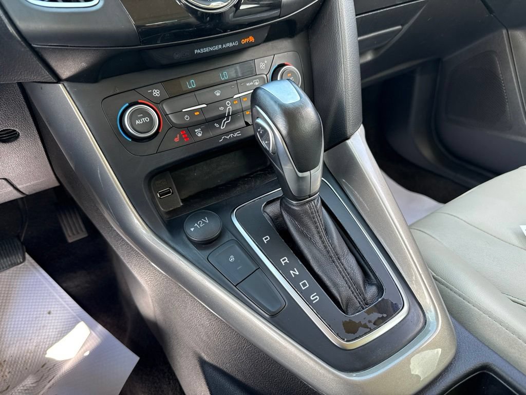 Used 2018 Ford Focus Titanium FWD image 33
