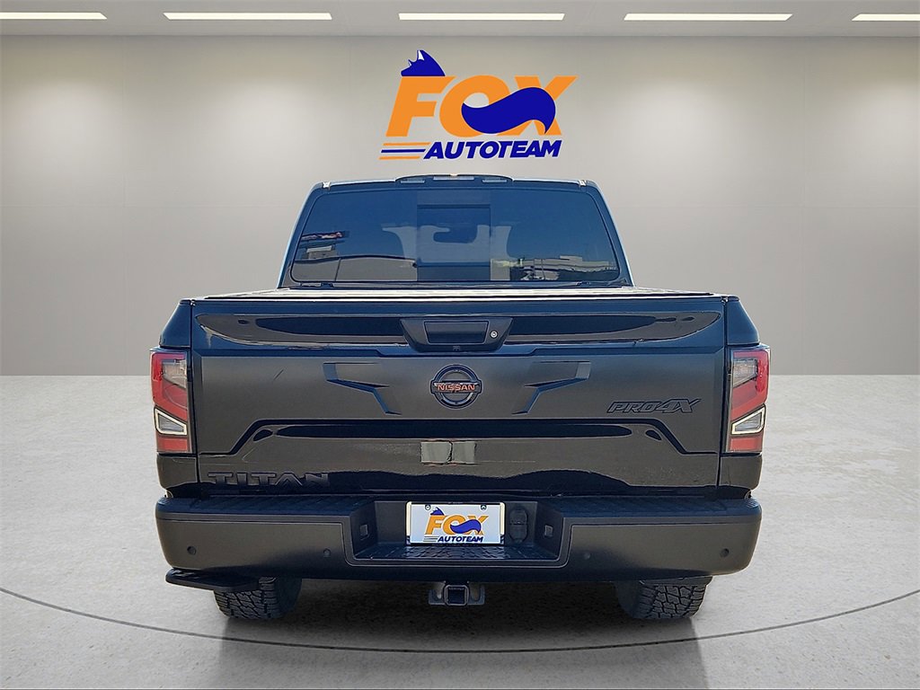 Used 2021 Nissan Titan PRO-4X w/ Pro-4x Convenience Package image 4