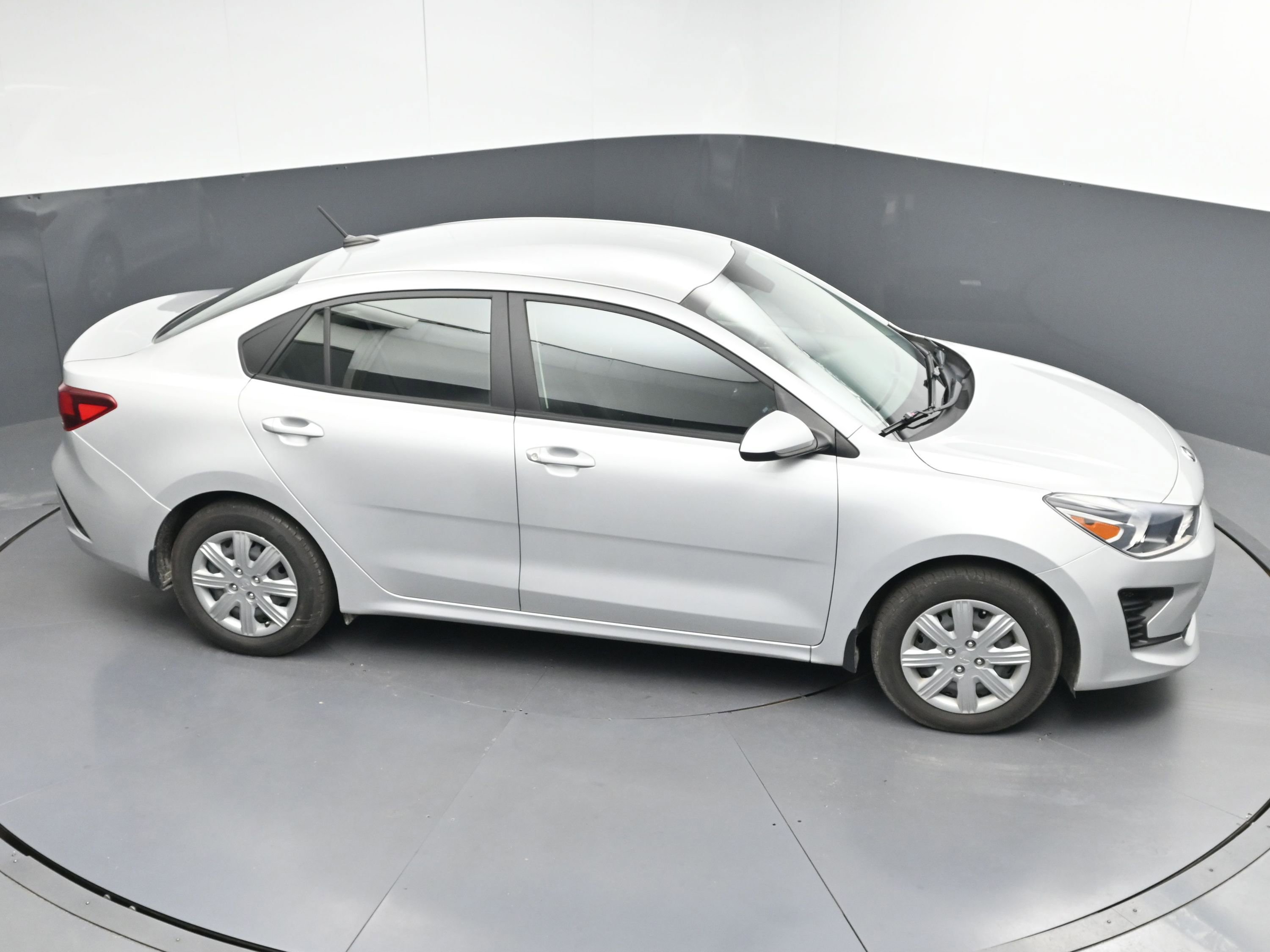 Used 2021 Kia Rio LX image 31