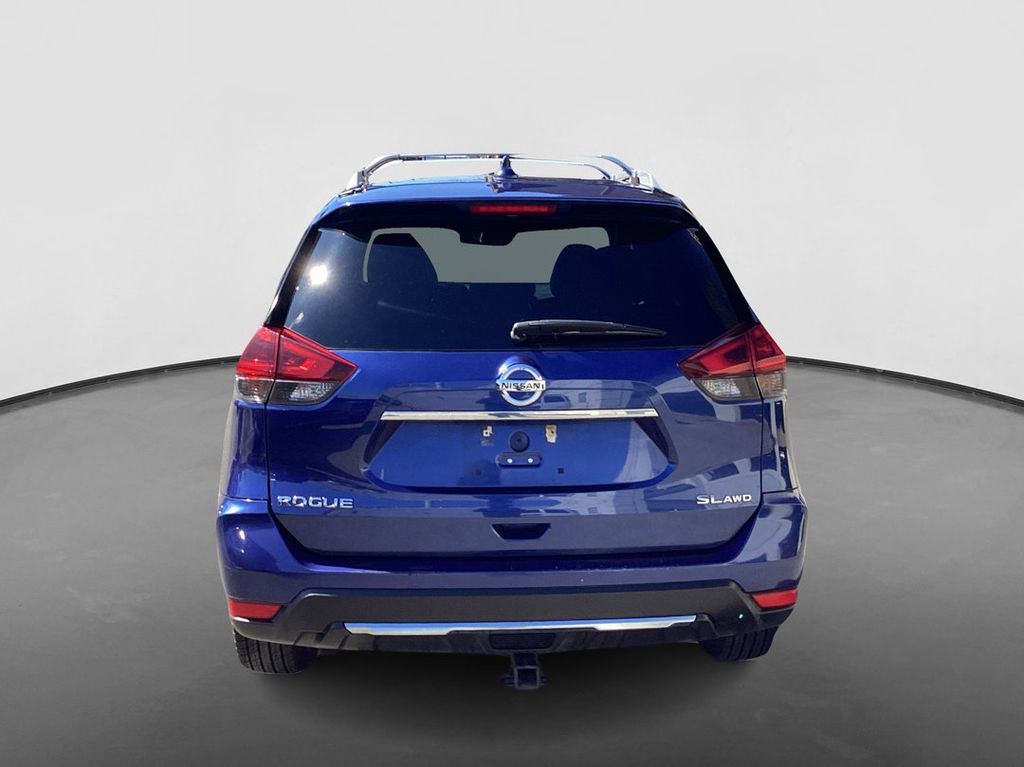 Used 2018 Nissan Rogue SL image 6