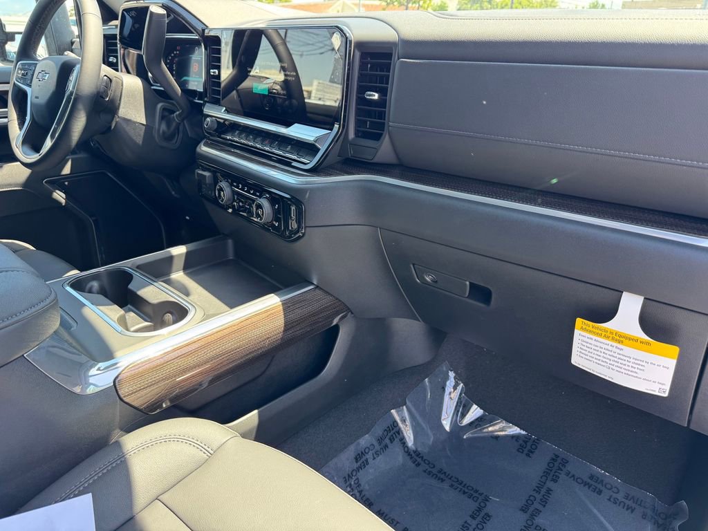 New 2026 Chevrolet Silverado 2500 LT w/ Trail Boss Package AWD/4WD image 7