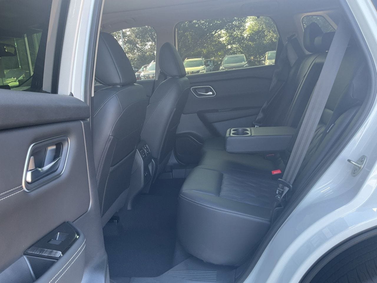 New 2026 Nissan Rogue Platinum AWD/4WD image 10