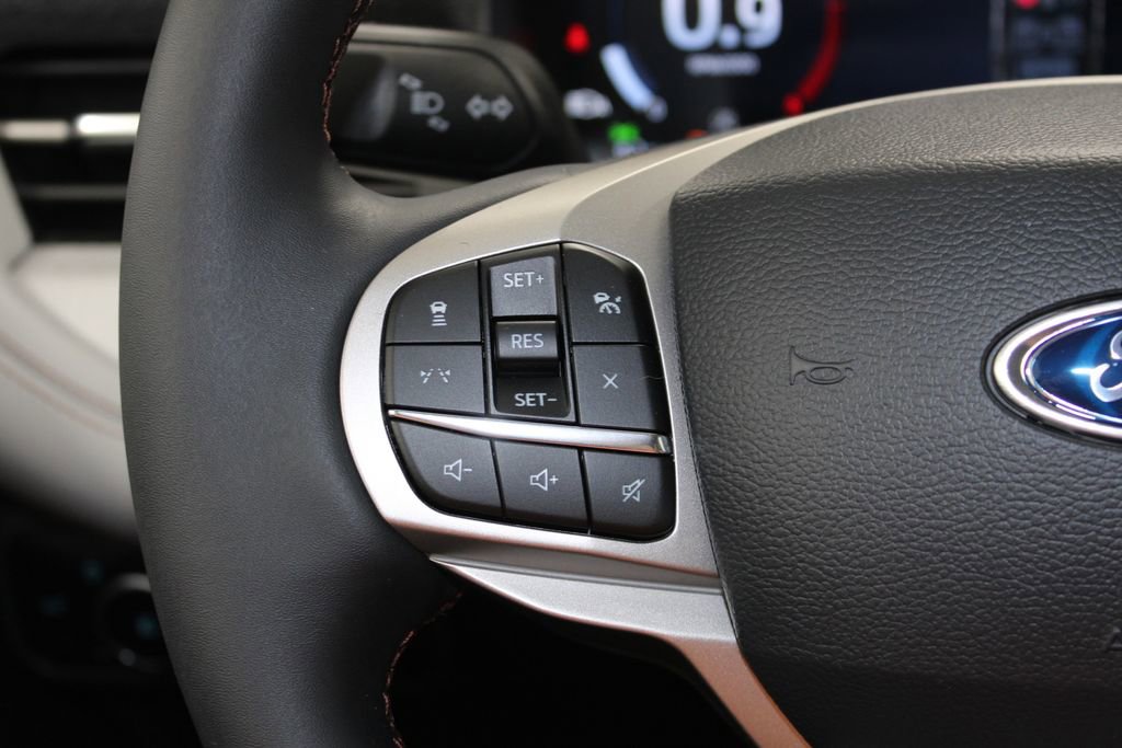 New 2026 Ford Explorer Active w/ Active Comfort Package image 37