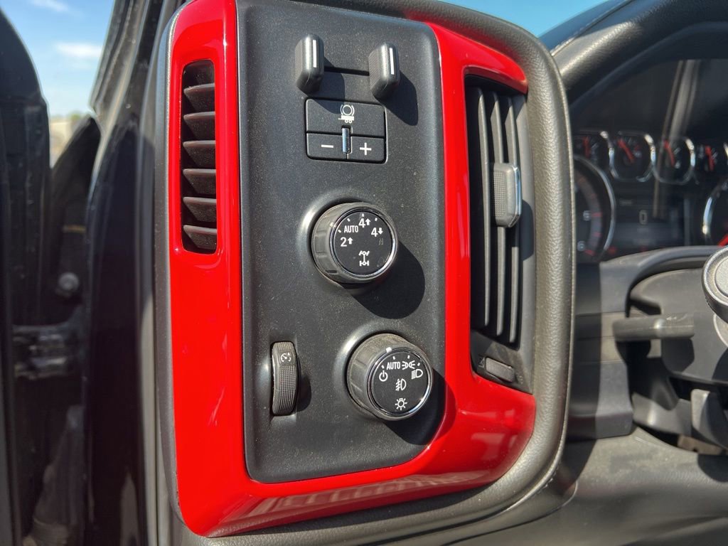 Used 2016 GMC Sierra 1500 SLT w/ SLT Preferred Package AWD/4WD image 18