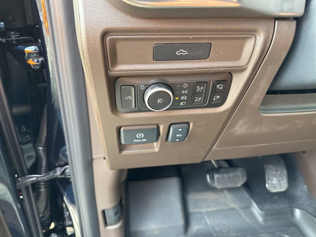 New 2026 Ford F150 King Ranch w/ Equipment Group 601A High image 31