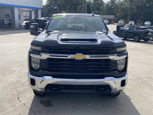Used 2024 Chevrolet Silverado 2500 LT image 9