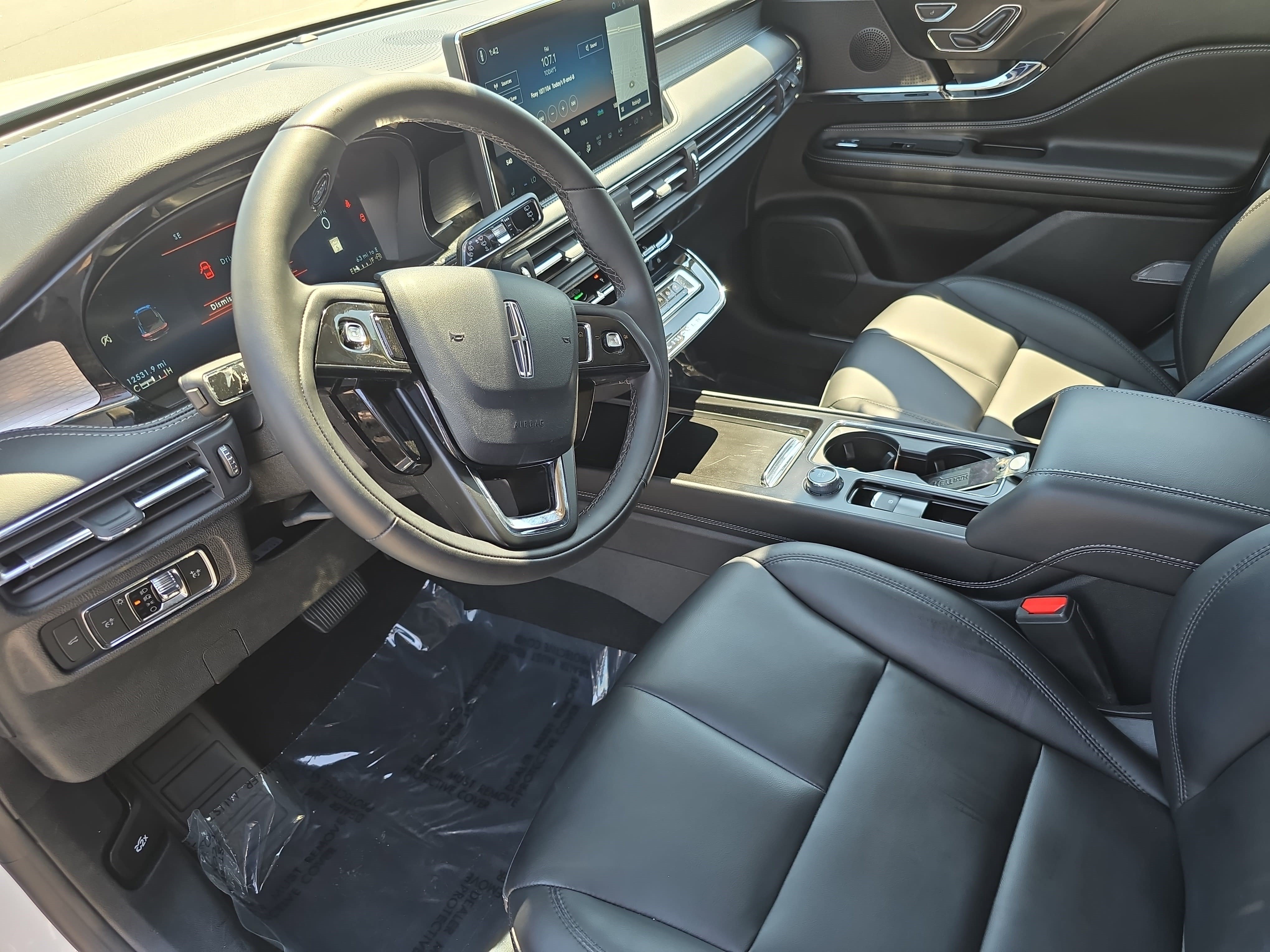 Certified 2024 Lincoln Corsair AWD image 15