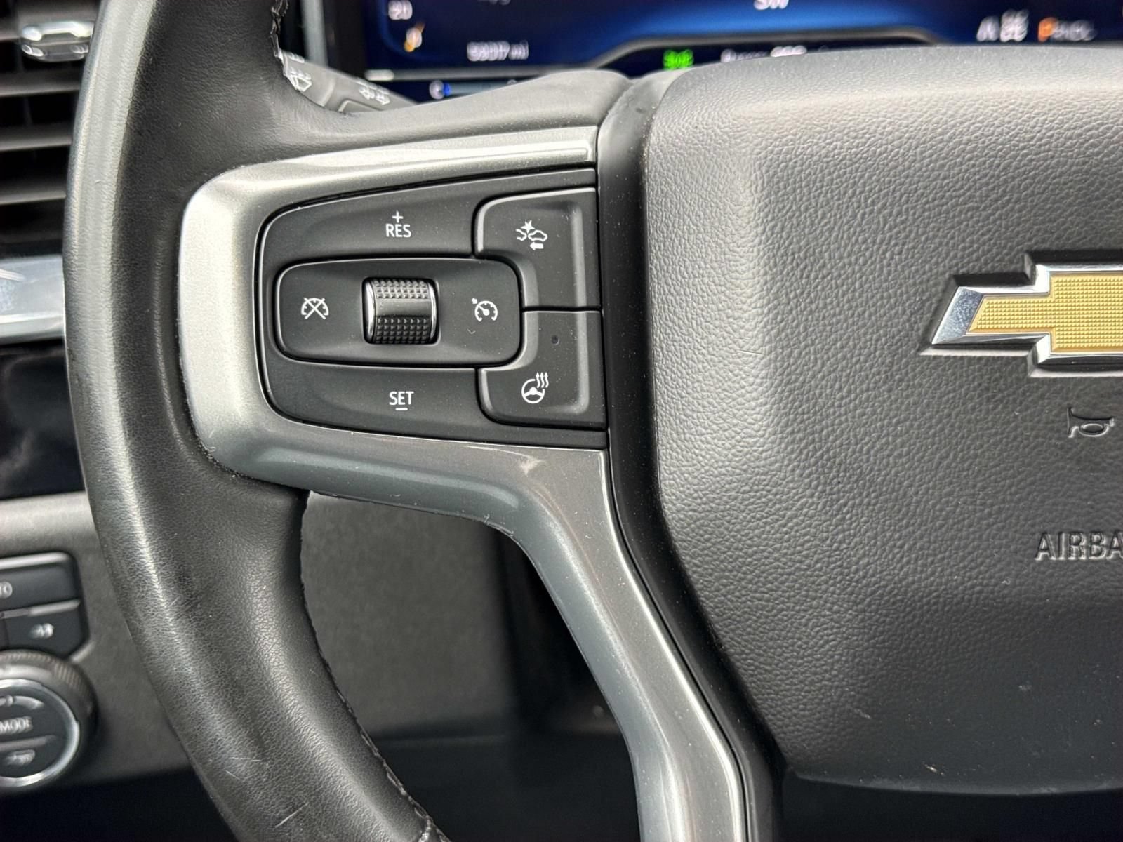 Used 2025 Chevrolet Silverado 1500 LT AWD/4WD image 13