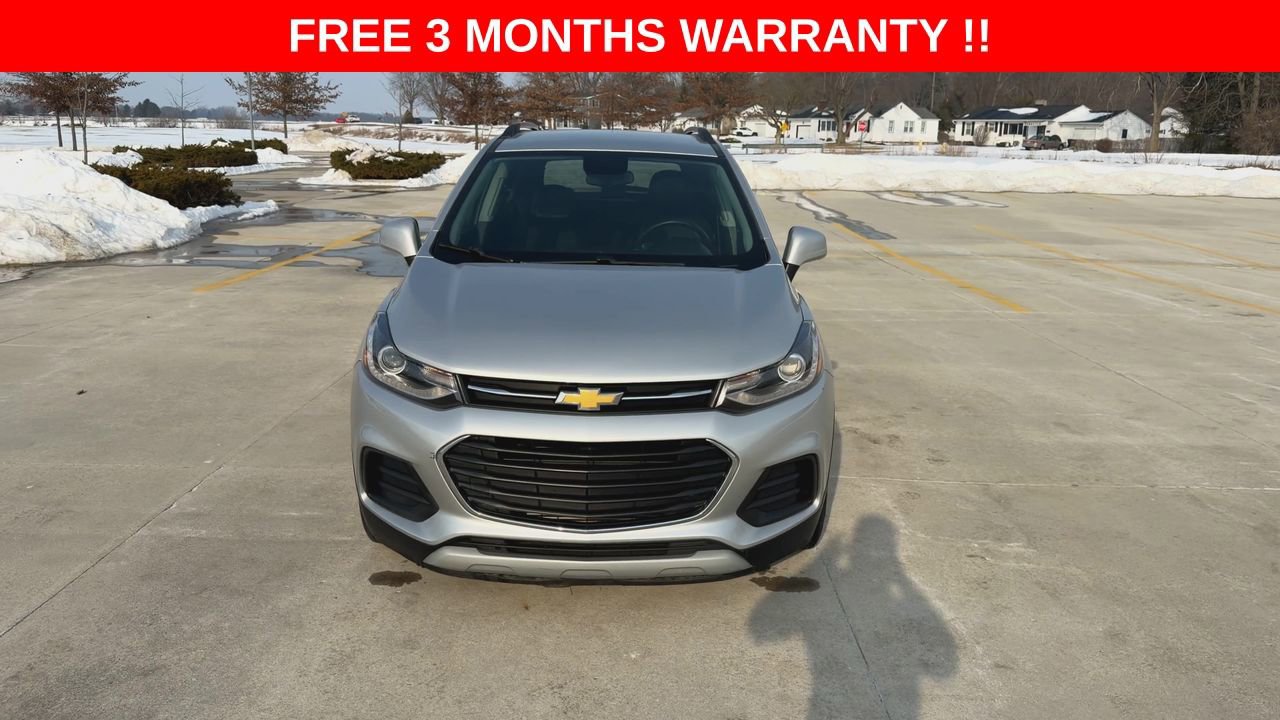 Used 2021 Chevrolet Trax LT w/ Driver Confidence Package image 3