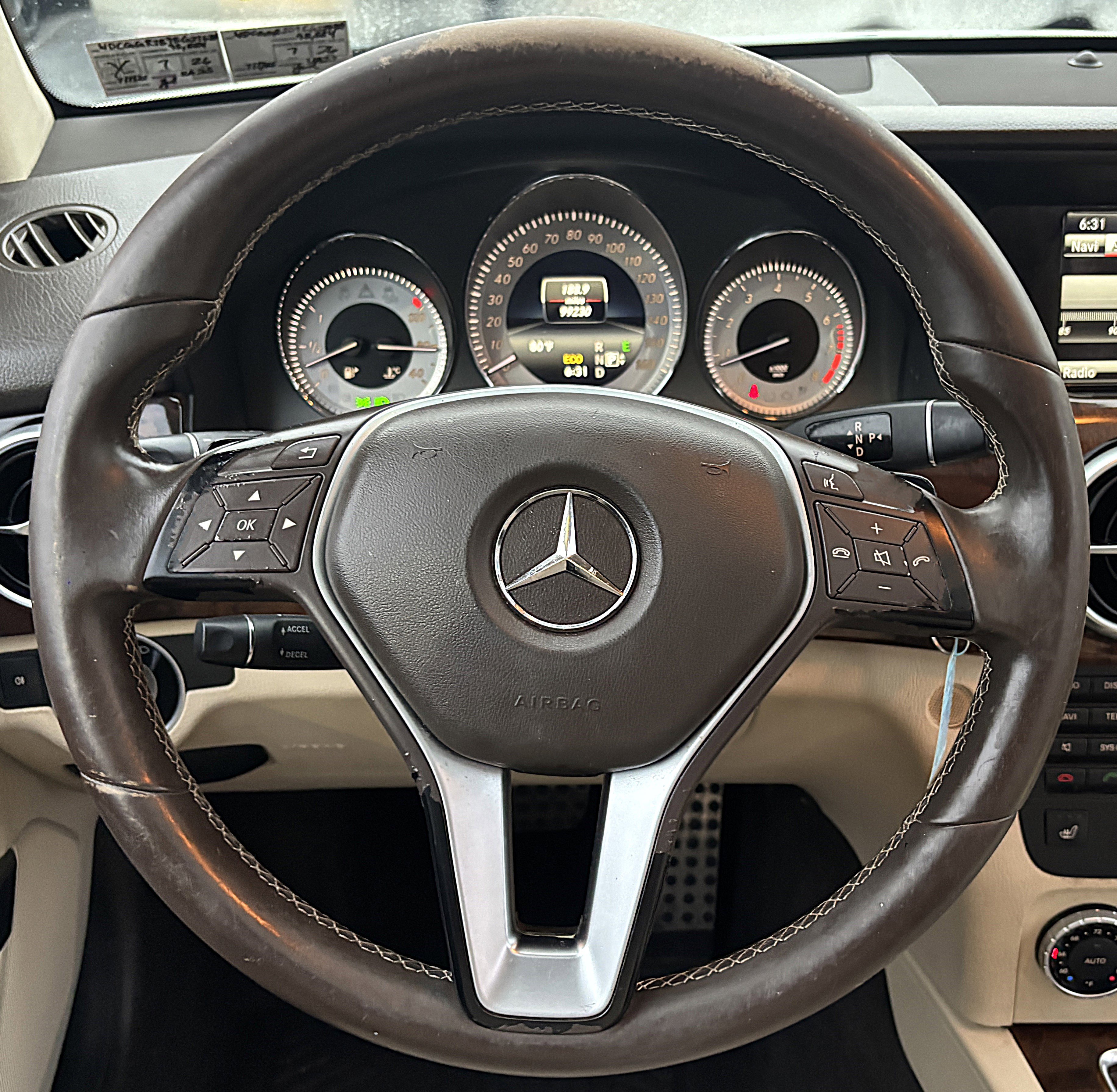 Used 2014 Mercedes-Benz GLK 350 4MATIC image 11