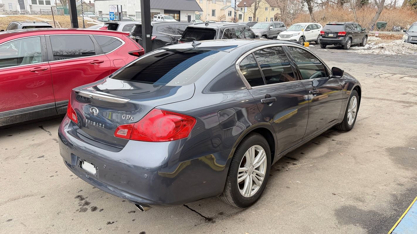 Used 2012 INFINITI G37 x Sedan w/ Premium Pkg image 5