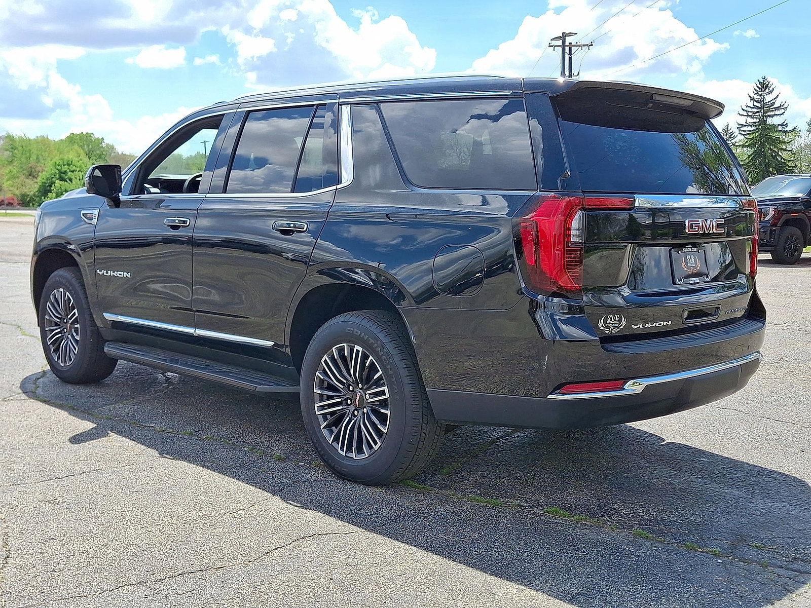 New 2026 GMC Yukon Elevation AWD/4WD image 11