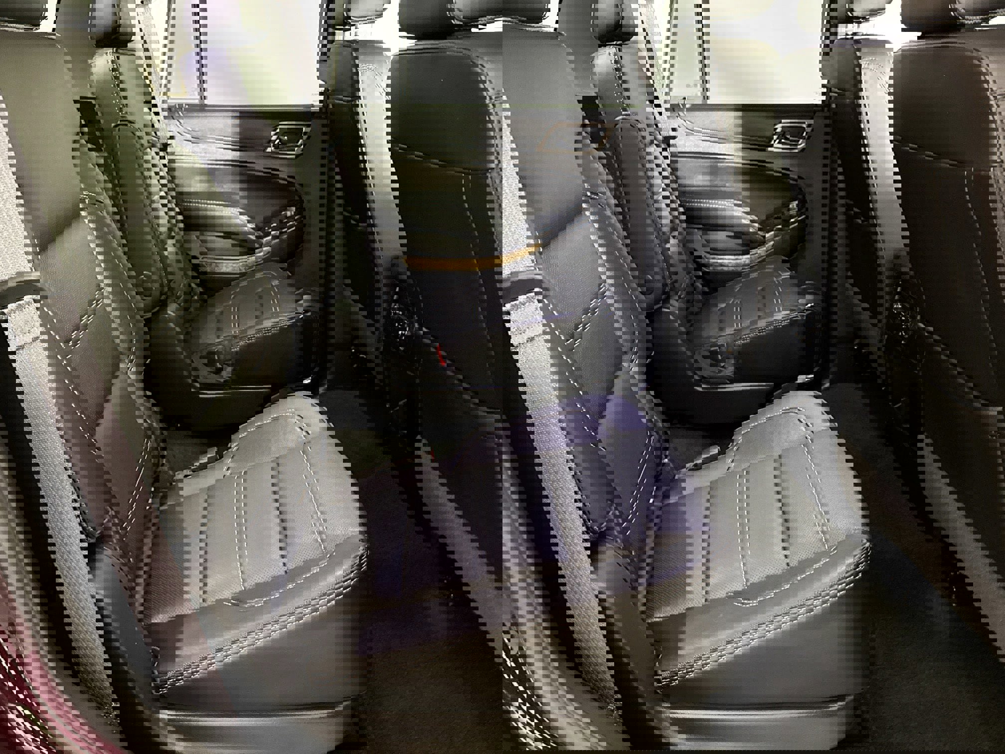 Used 2017 GMC Yukon Denali w/ Open Road Package image 35