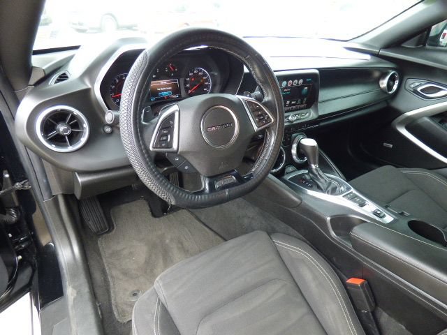 Used 2017 Chevrolet Camaro LT w/ Technology Package RWD image 17