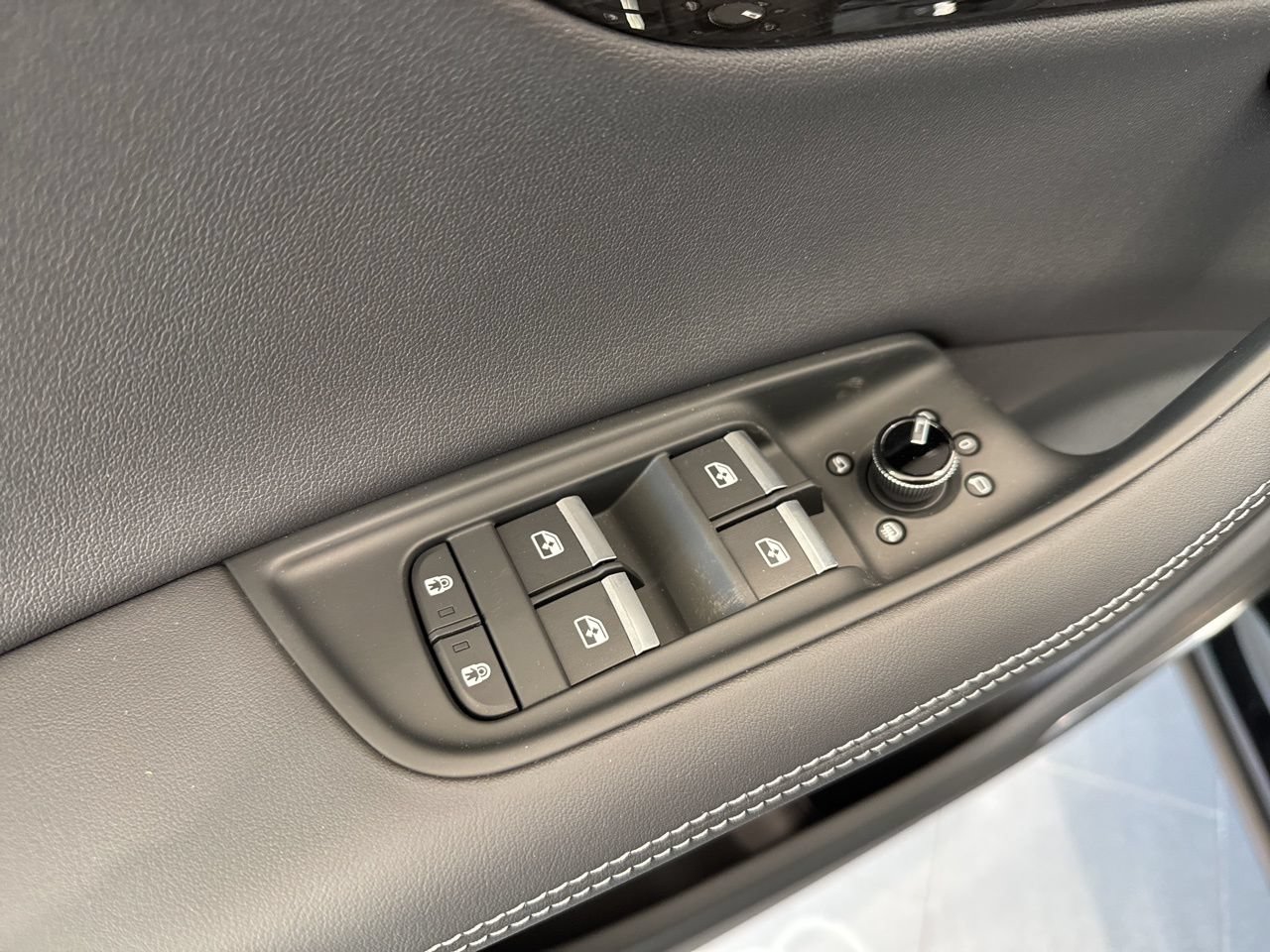 New 2026 Audi Q7 3.0T Premium Plus AWD/4WD image 36