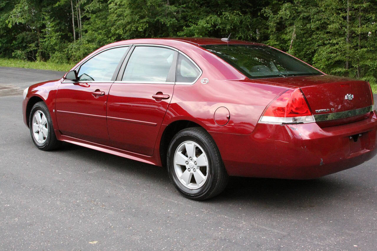 Used 2009 Chevrolet Impala LT FWD image 4