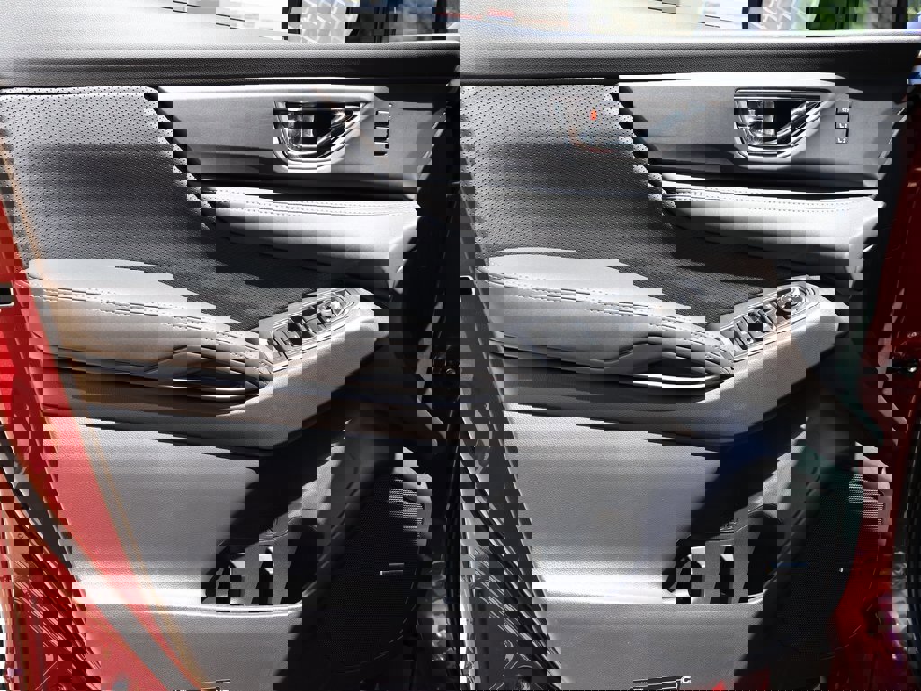 New 2025 Subaru Ascent Limited image 23