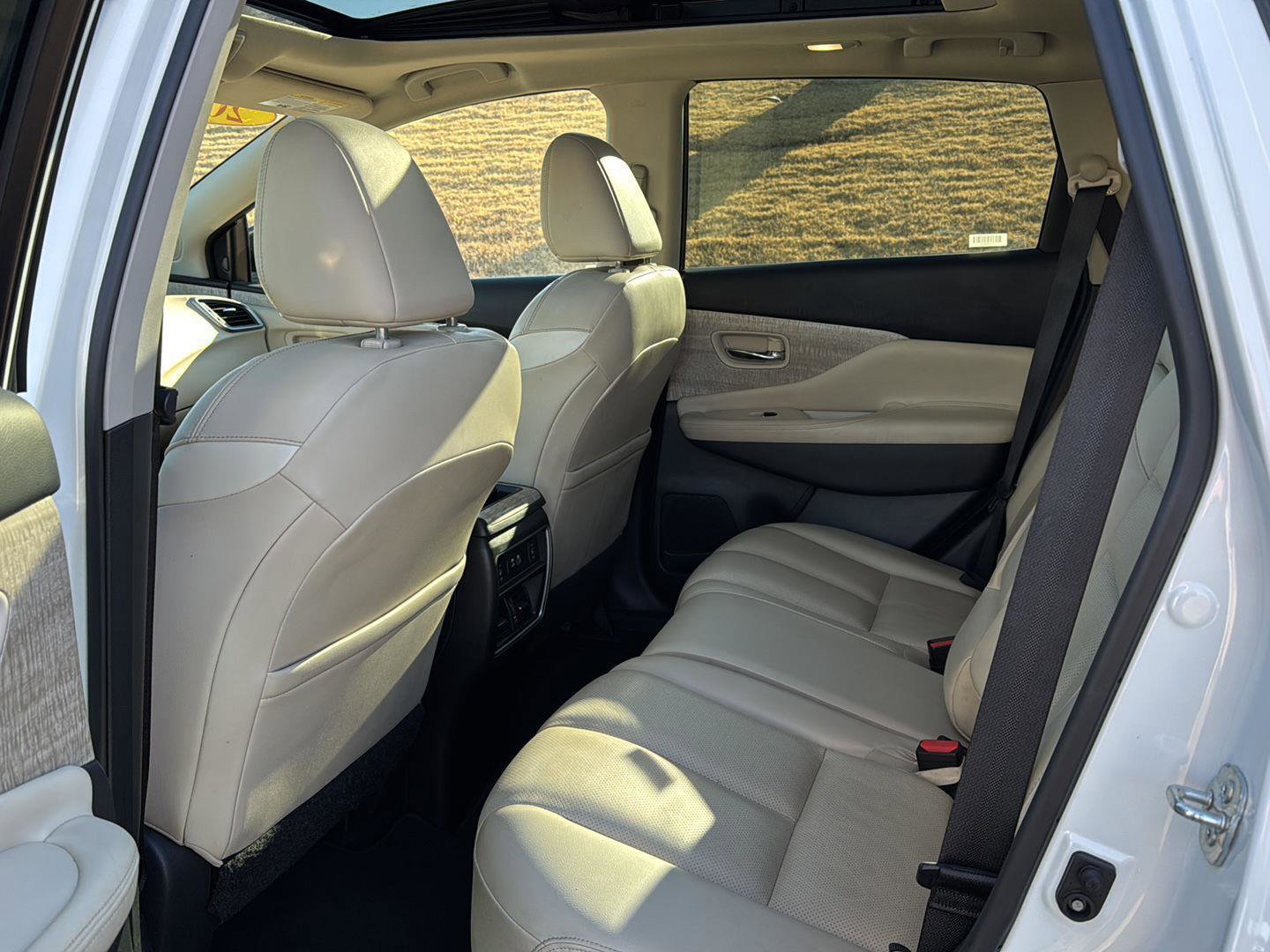 Used 2023 Nissan Murano SL w/ SL Moonroof Package image 9