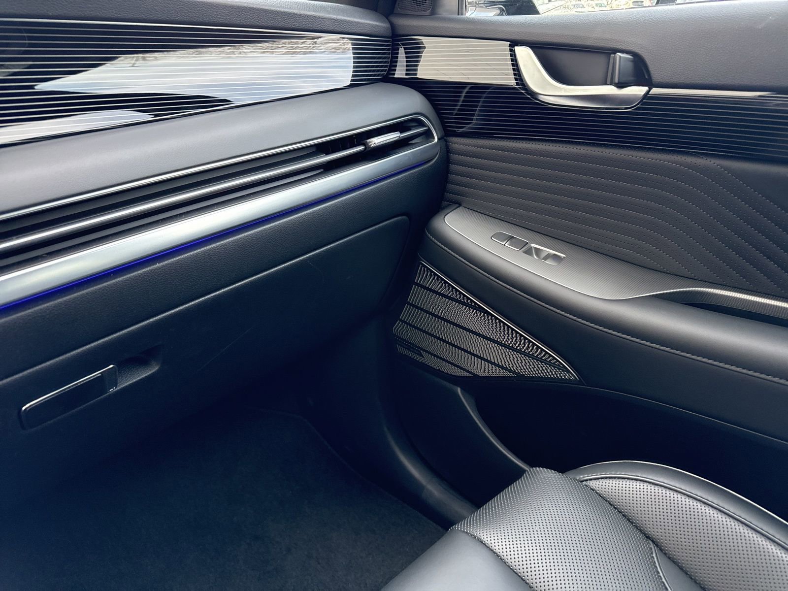 Used 2025 Hyundai Palisade Calligraphy image 33