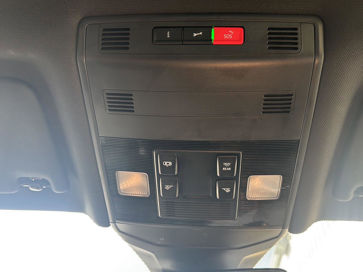 Used 2025 Volkswagen Jetta Sport image 18