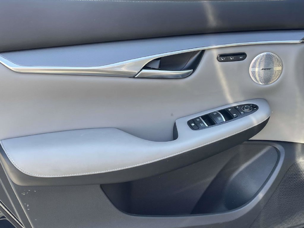 Used 2023 INFINITI QX50 Luxe FWD image 24