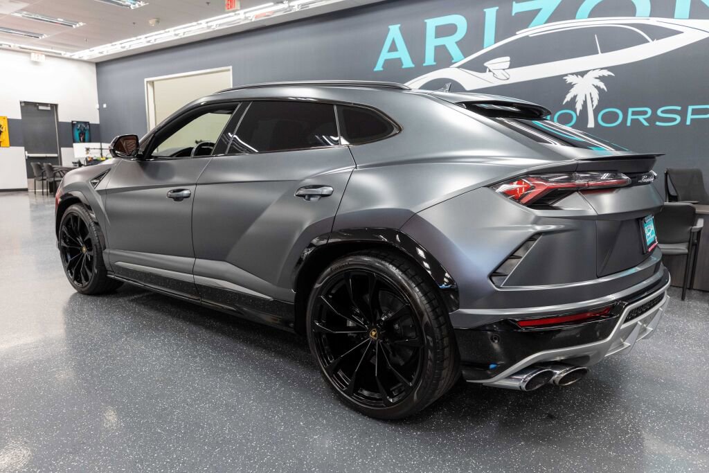 Used 2020 Lamborghini Urus image 8