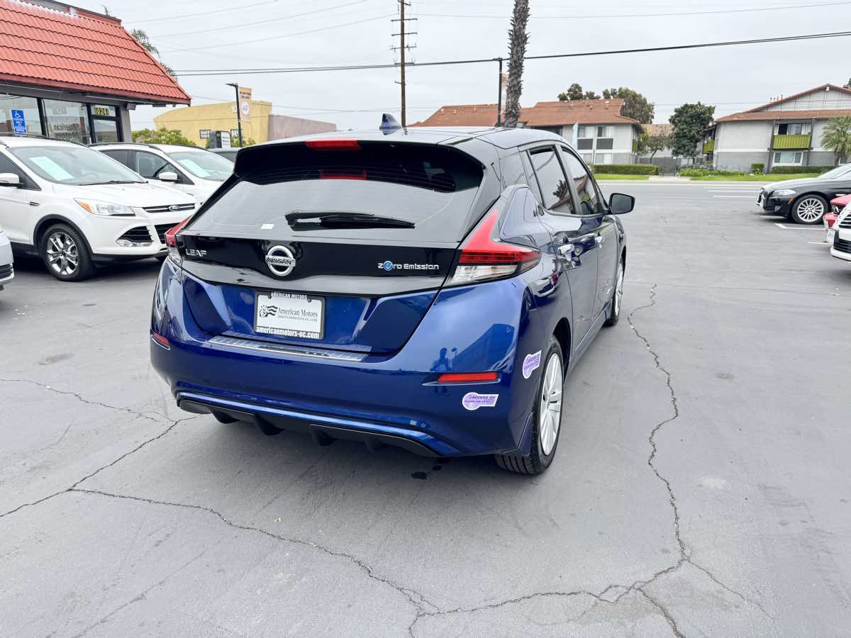 Used 2019 Nissan Leaf S w/ S Charge Package FWD image 5