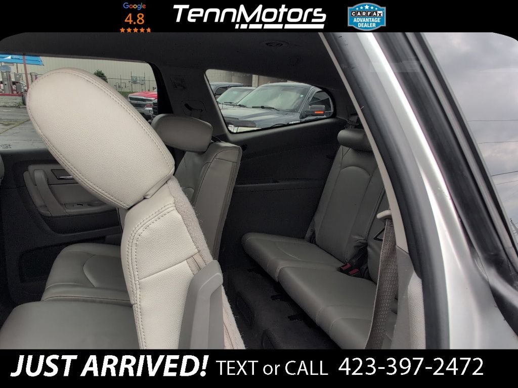 Used 2011 Chevrolet Traverse LT w/ LPO, 'HIT The Road' Package FWD image 14
