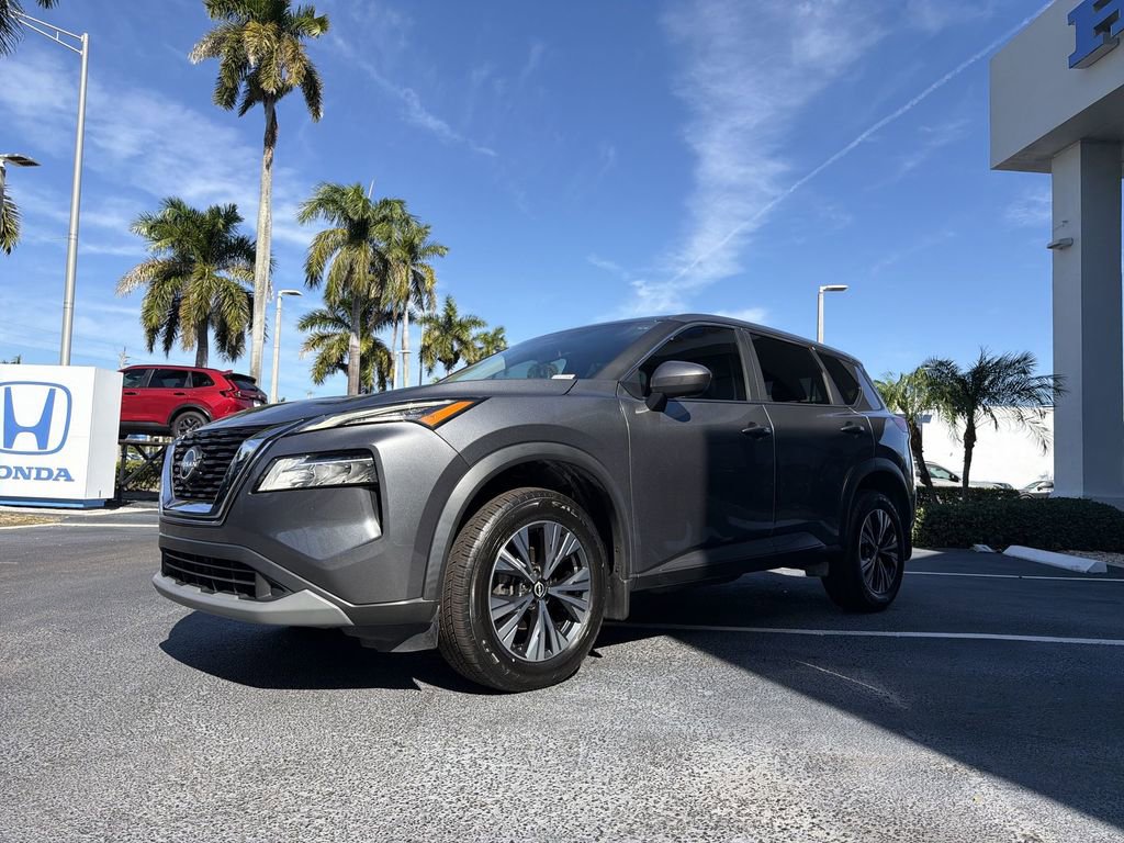 Used 2023 Nissan Rogue SV image 21