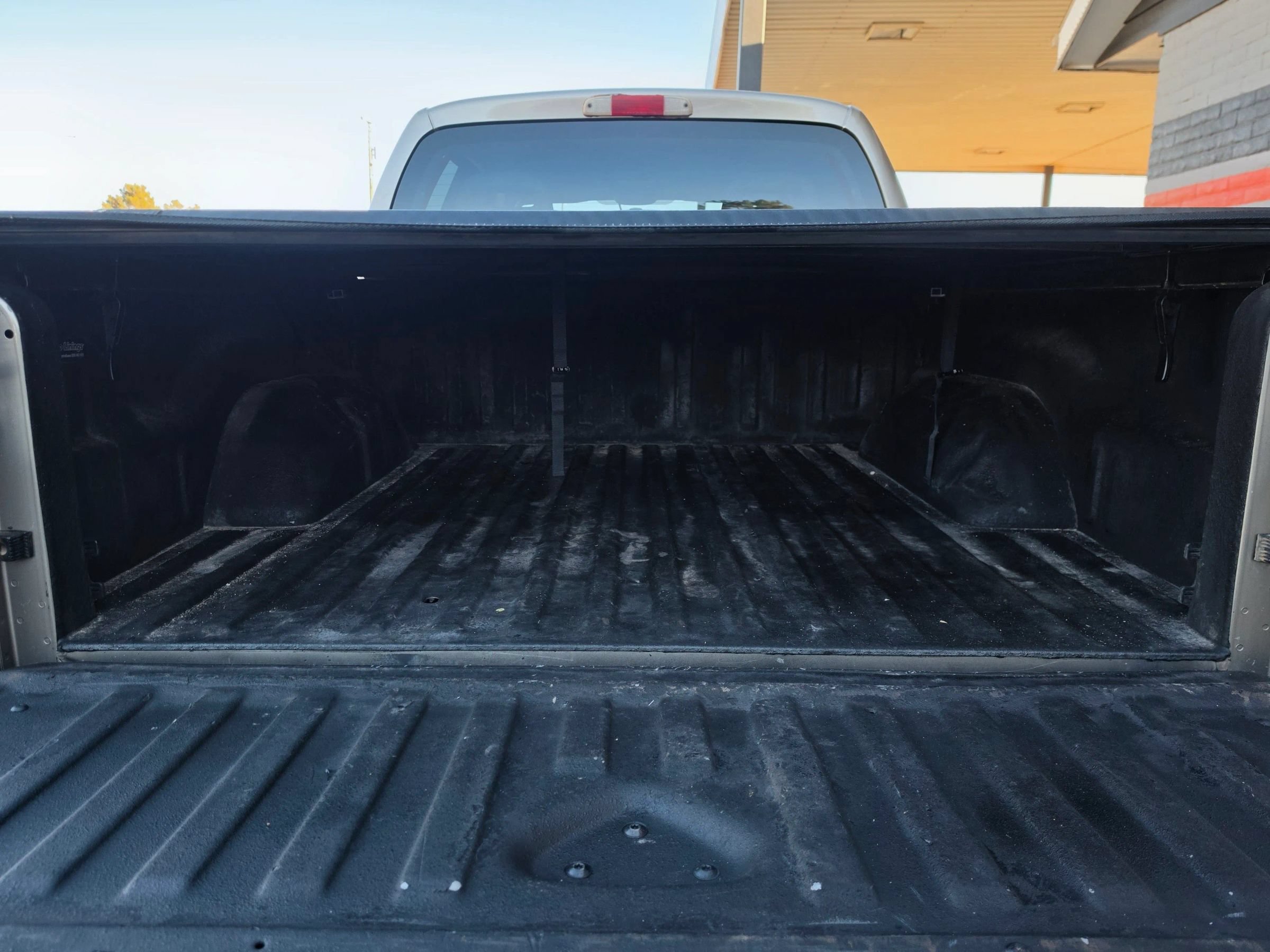 Used 2006 Mitsubishi Raider XLS AWD/4WD image 19