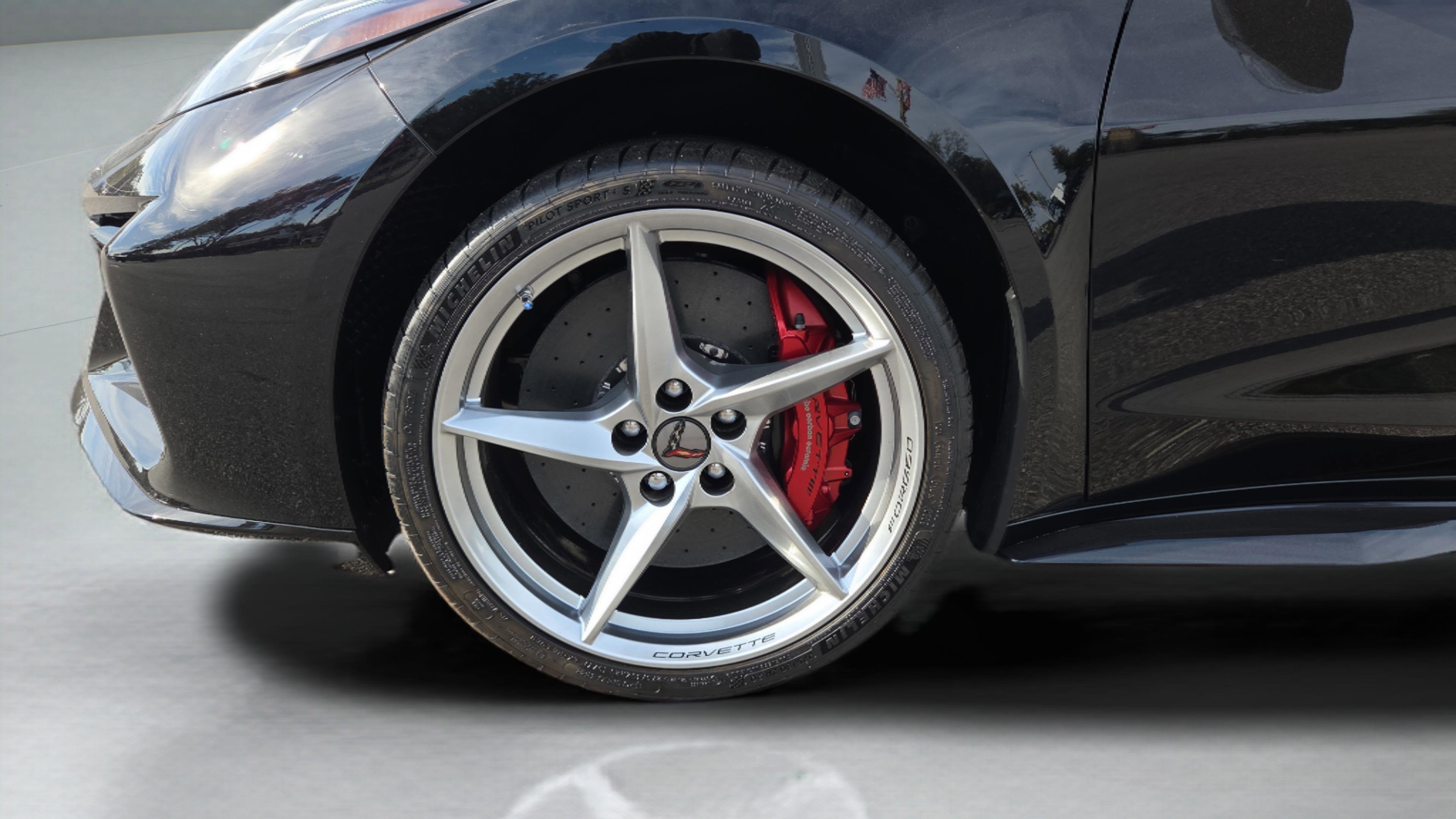 New 2025 Chevrolet Corvette E-Ray w/ ZER Performance Package image 10