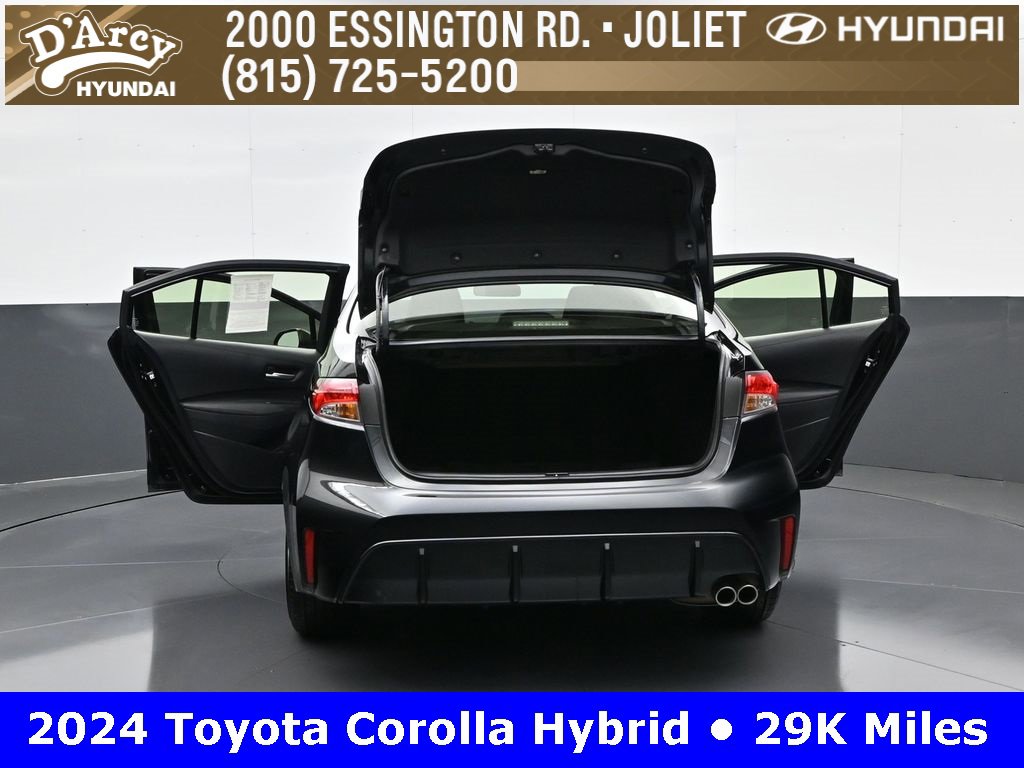 Used 2024 Toyota Corolla Hybrid Sedan image 32