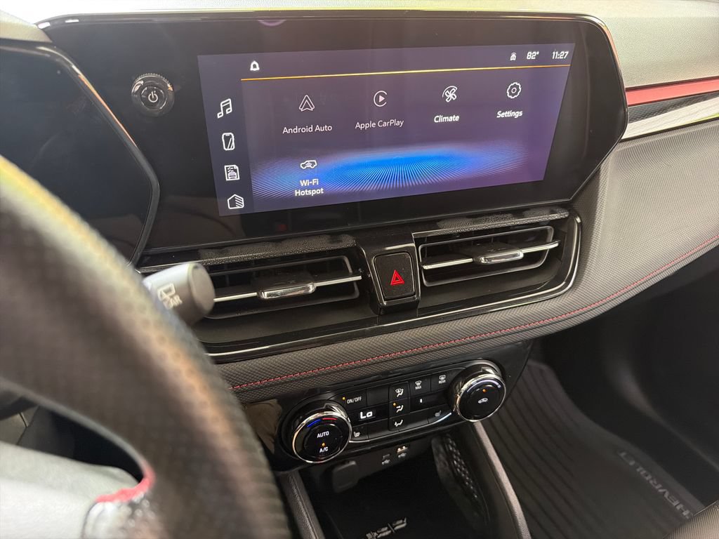 Used 2025 Chevrolet TrailBlazer RS w/ Convenience Package FWD image 24