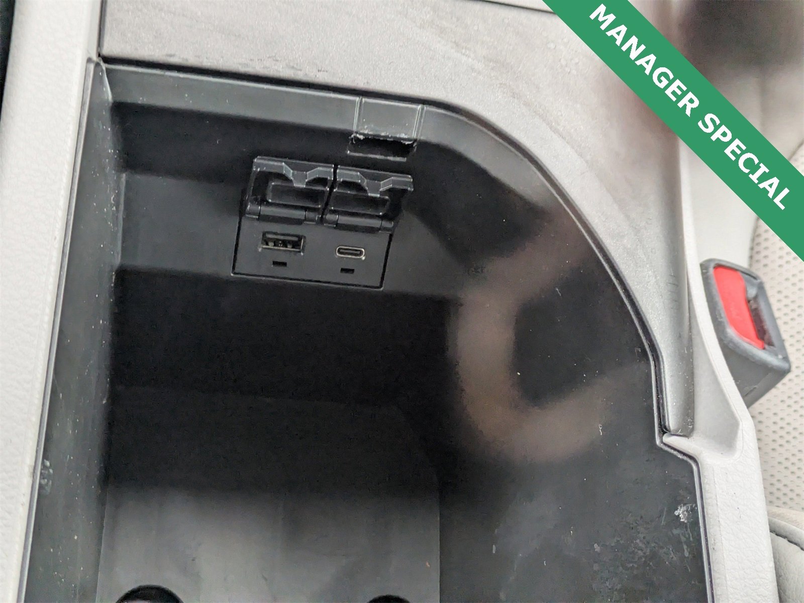 Used 2024 Toyota Camry XSE image 22