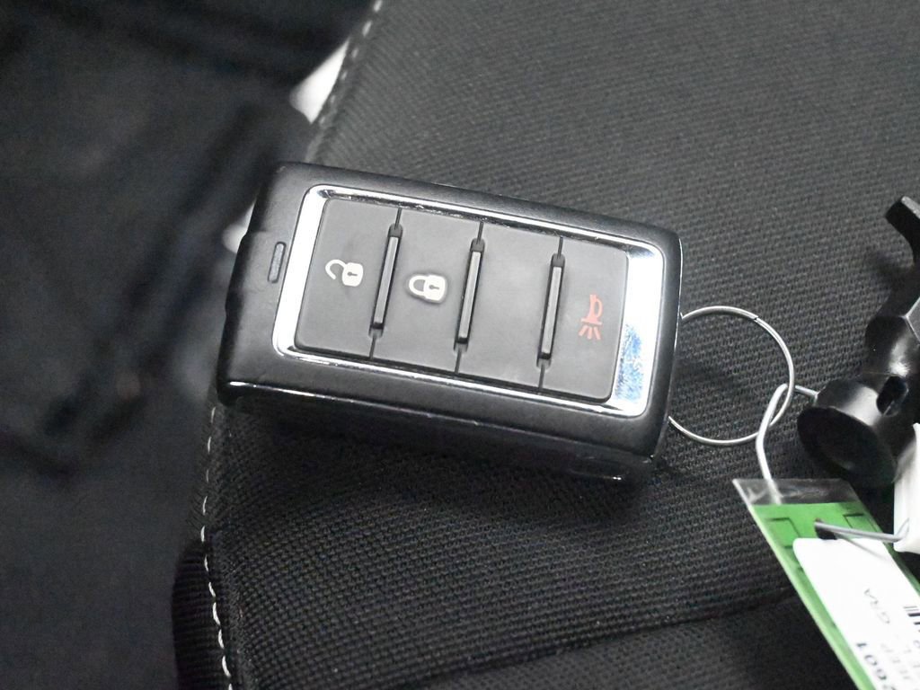 Used 2023 Jeep Grand Cherokee L Laredo image 31