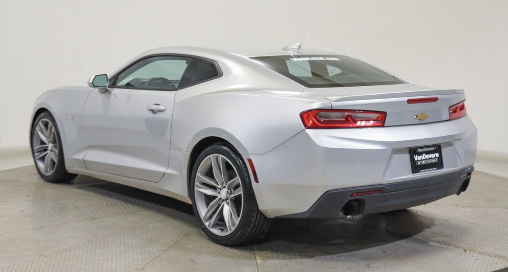 Used 2017 Chevrolet Camaro LT w/ RS Package image 9