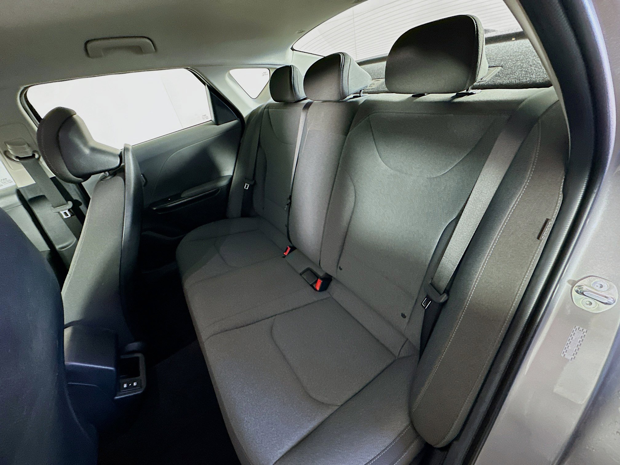 Used 2025 Kia K4 LXS image 25