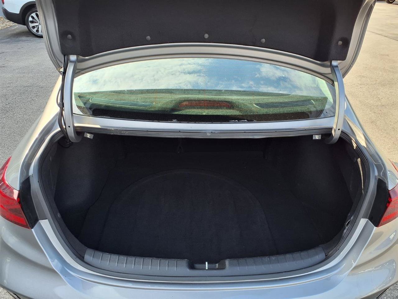 Used 2024 Kia Forte LXS FWD image 9
