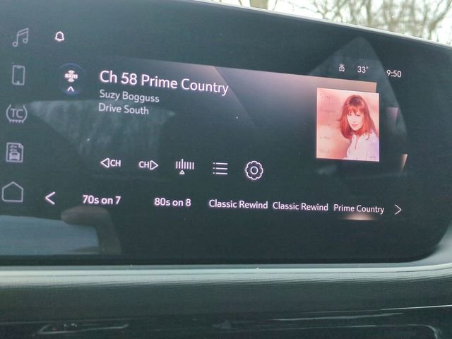 Used 2025 Buick Envista Sport Touring image 13